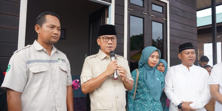Mendes PDT Yandri Resmikan Gedung PKK Tepian Langsat, Apresiasi Bantuan CSR PT Anugerah Energitama