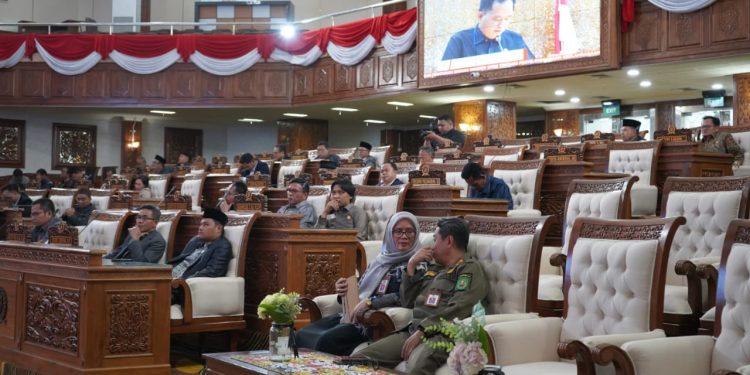 7 Fraksi DPRD Apresiasi Dukungan  Pemkab Kutim Tentang Raperda Keolahragaan dan Kepemudaan