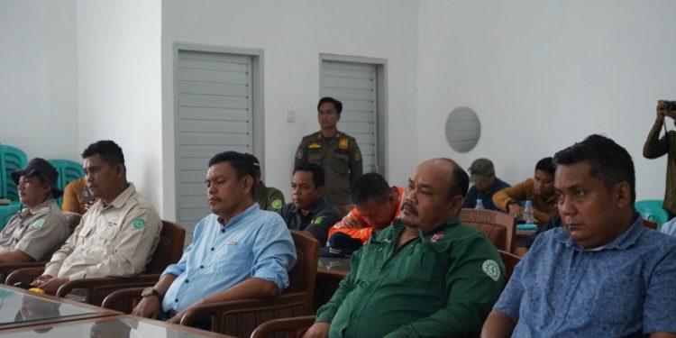 Jalan Rusak Hambat Ekonomi Warga, Pemkab Kutim Bentuk Tim Percepatan Perbaikan