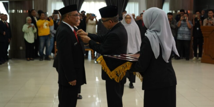 Satyalancana Karya Satya, Simbol Prestasi dan Konsisten Melayani Publik di Kutai Timur
