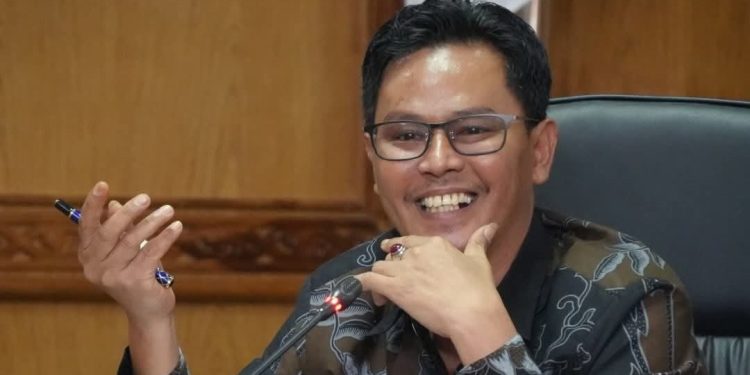 DPRD Kutim Awasi Proses Kajian Air Baku di Teluk Pandan