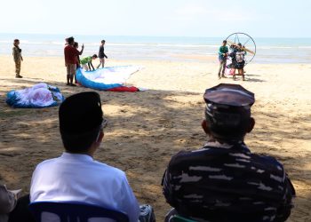 Festival Sekerat 2025: Wahana Paralayang Jadi Gerbang Wisata Dirgantara Kutim
