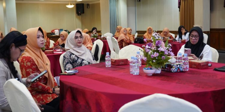 Lewat Pelatihan Ide Usaha, DPPPA dan DWP Kutim Ingin Perempuan Berdaya dan Berkontribusi bagi Pembangunan