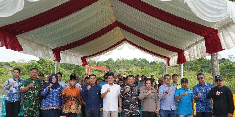 Pemkab Kutim Apresiasi Upaya KNPI Kembangkan Usaha Kolam Ikan Air Tawar