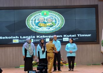Bupati Kutai Timur Resmikan Sekolah Lansia, Wujudkan Lansia Sehat, Mandiri, dan Produktif