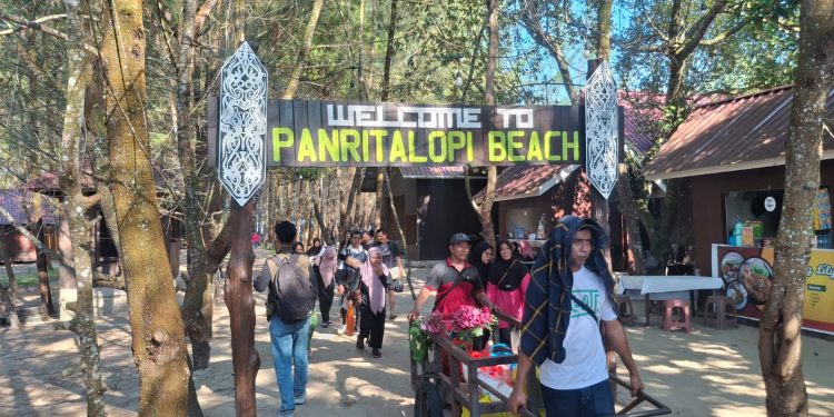 Menjejak Panrita Lopi, Pantai yang Bertransformasi di Kutai Kartanegara