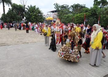 Karnaval IGTKI Kutim Tanam Patriotisme Sejak Dini